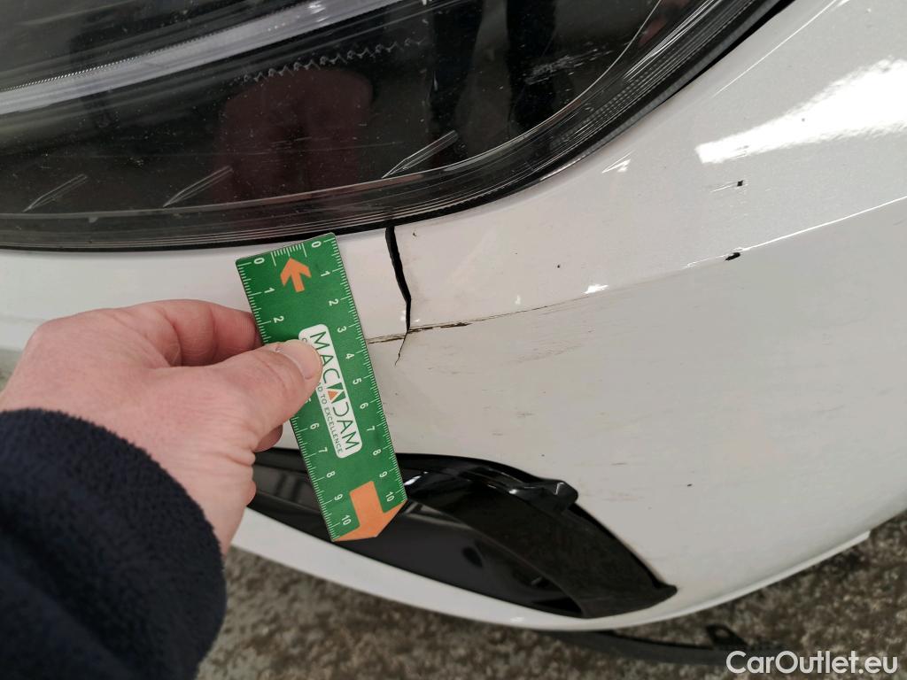  Hyundai  i30 HYUNDAI  Sport Wagon / 2020 / 5P / Break 1.0 T-GDI 120 DCT-7 MHEV CREATIVE SW #6