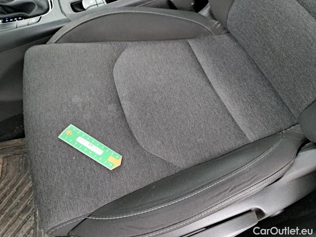  Hyundai  i30 HYUNDAI  Sport Wagon / 2020 / 5P / Break 1.0 T-GDI 120 DCT-7 MHEV CREATIVE SW #37