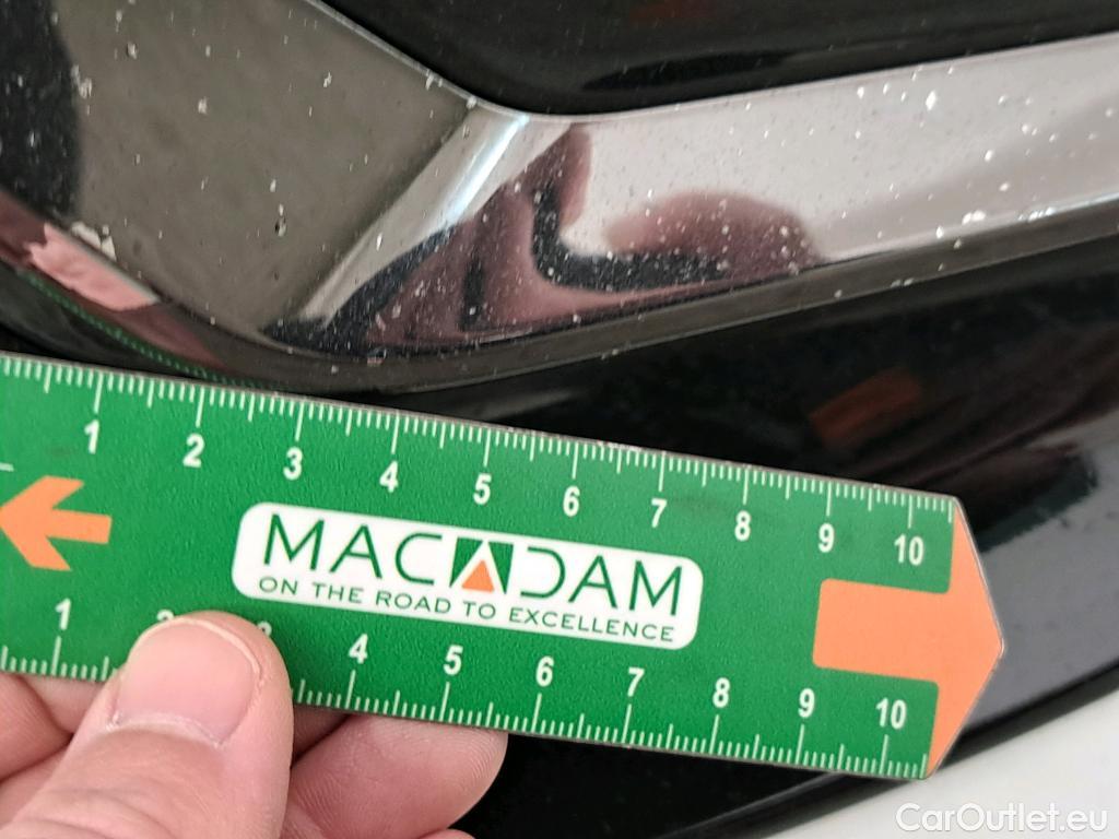  Hyundai  i30 HYUNDAI  Sport Wagon / 2020 / 5P / Break 1.0 T-GDI 120 DCT-7 MHEV CREATIVE SW #33