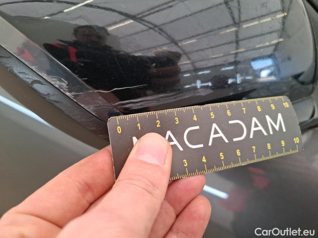  Citroen  C4  Berline Live Pack Business R 1.5 BlueHDI 110CV BVM6 E6d #15