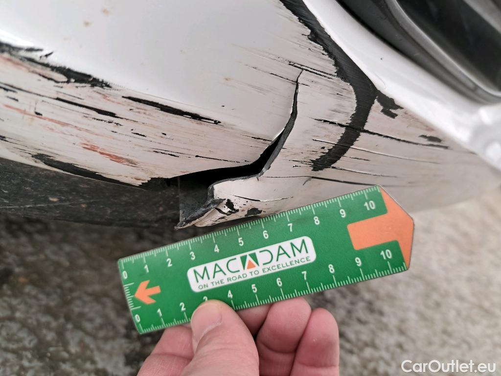  Hyundai  i30 HYUNDAI  Sport Wagon / 2020 / 5P / Break 1.0 T-GDI 120 DCT-7 MHEV CREATIVE SW #2