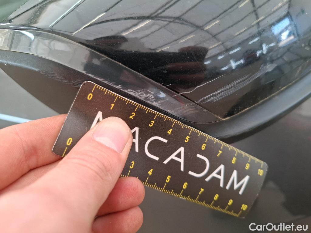  Citroen  C4  Berline Live Pack Business R 1.5 BlueHDI 110CV BVM6 E6d #19