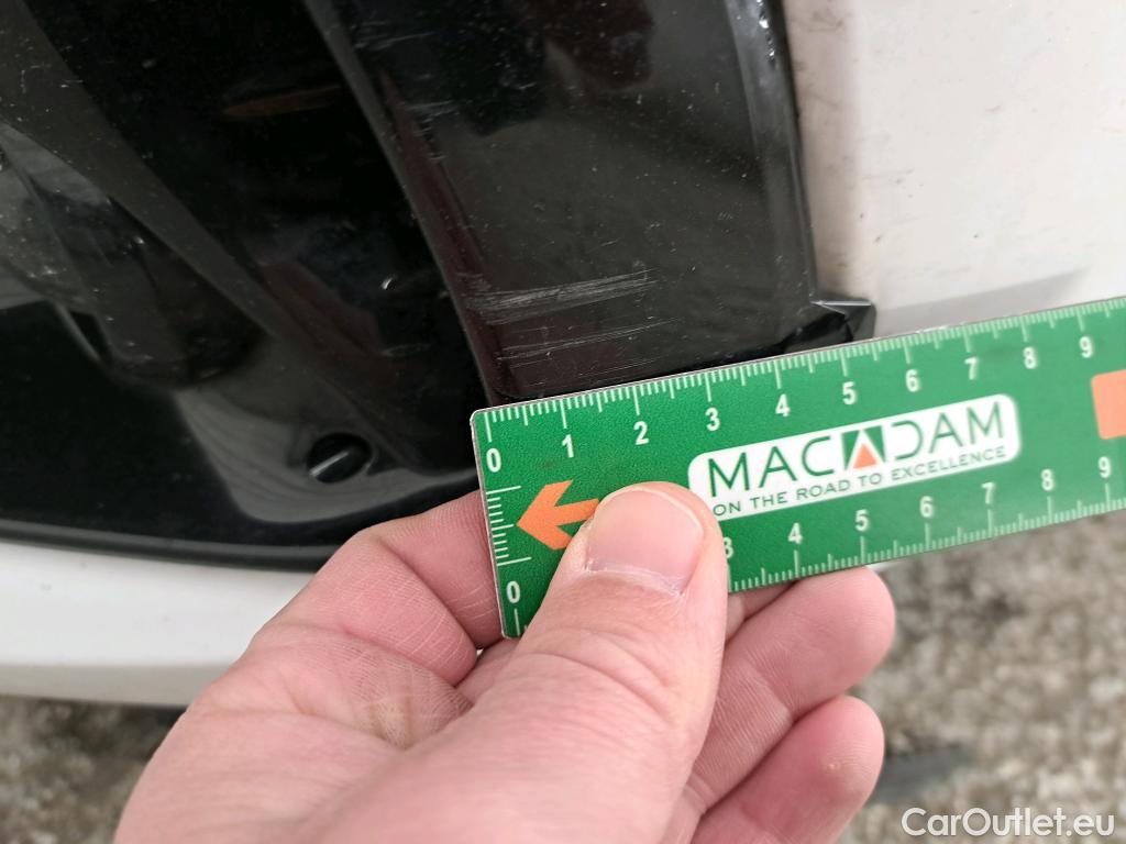  Hyundai  i30 HYUNDAI  Sport Wagon / 2020 / 5P / Break 1.0 T-GDI 120 DCT-7 MHEV CREATIVE SW #42