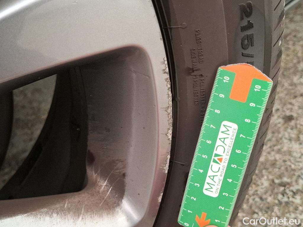  Mazda  CX-30 MAZDA  / 2019 / 5P / Crossover 2.0L e-Skyactiv X M Hybrd Sportline BVA6 #10