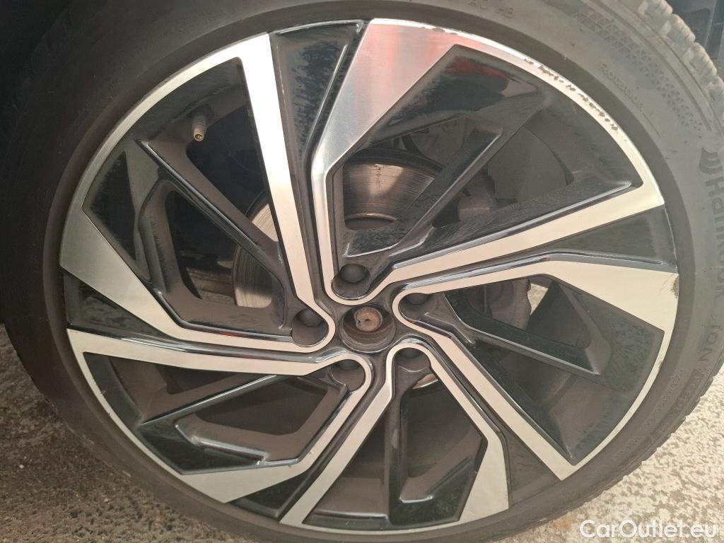  Nissan  Qashqai NISSAN  / 2021 / 5P / Crossover 1.3 MHEV 158ch Xtronic Tekna+ #18