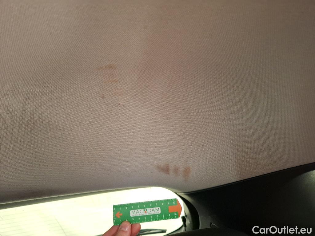  Mazda  CX-30 MAZDA  / 2019 / 5P / Crossover 2.0L e-Skyactiv X M Hybrd Sportline BVA6 #34