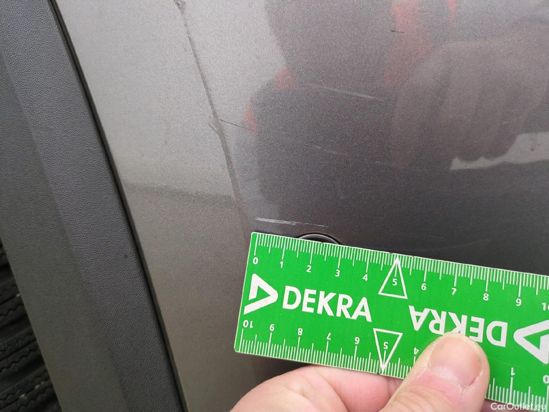  Mercedes  GLA MERCEDES-BENZ  / 2020 / 5P / SUV 2.0  200 D BUSINESS LINE DCT #30