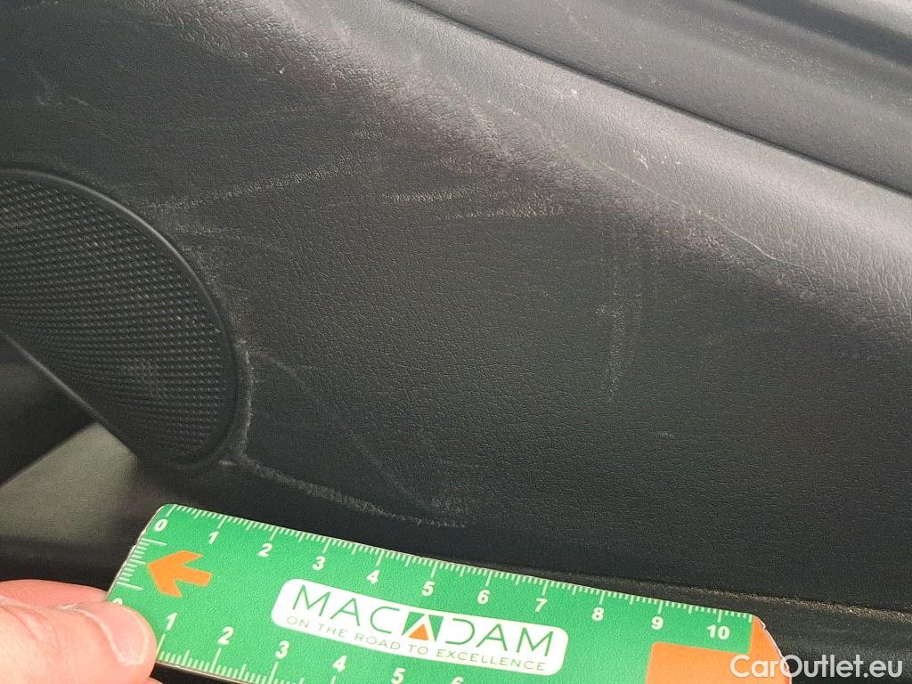  Mazda  CX-30 MAZDA  / 2019 / 5P / Crossover 2.0L e-Skyactiv X M Hybrd Sportline BVA6 #20