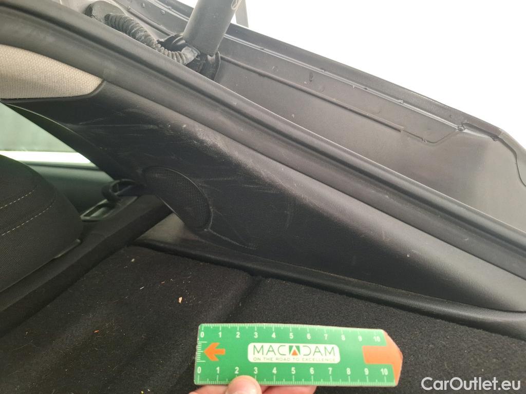  Mazda  CX-30 MAZDA  / 2019 / 5P / Crossover 2.0L e-Skyactiv X M Hybrd Sportline BVA6 #19