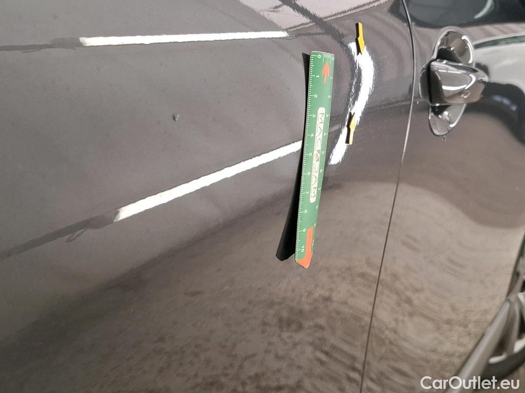  Mazda  CX-30 MAZDA  / 2019 / 5P / Crossover 2.0L e-Skyactiv X M Hybrd Sportline BVA6 #28