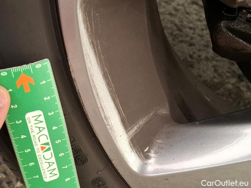  Mazda  CX-30 MAZDA  / 2019 / 5P / Crossover 2.0L e-Skyactiv X M Hybrd Sportline BVA6 #12