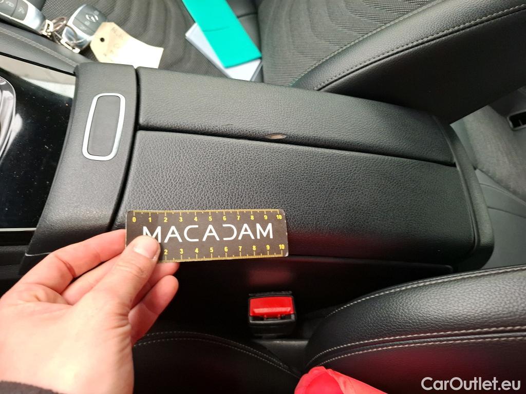  Mercedes  A-Klasse MERCEDES-BENZ Classe A Berline / 2018 / 4P / Berline A 250 e Business Line 8G-DCT #6