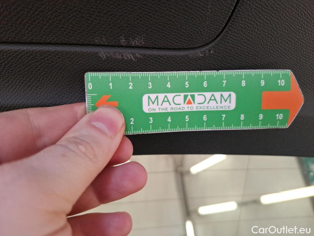  Peugeot  308  Allure 1.5 HDi 130CV BVA8 E6d #26