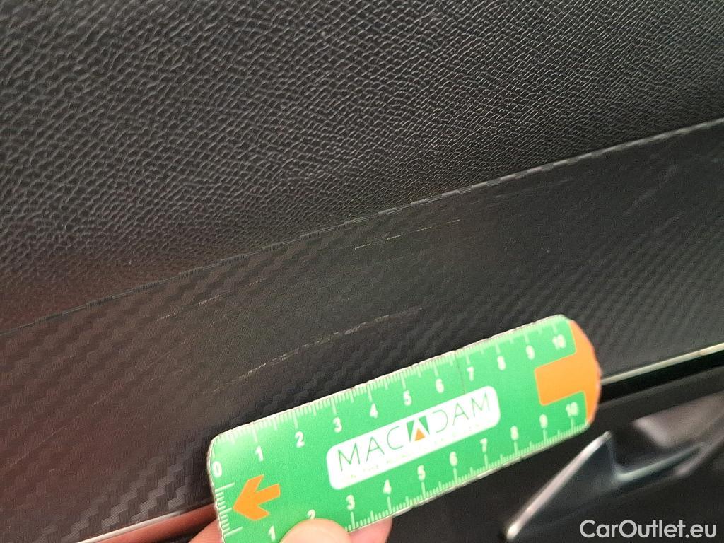  Peugeot  3008  Active Pack 1.5 HDi 130CV BVA8 E6d #43