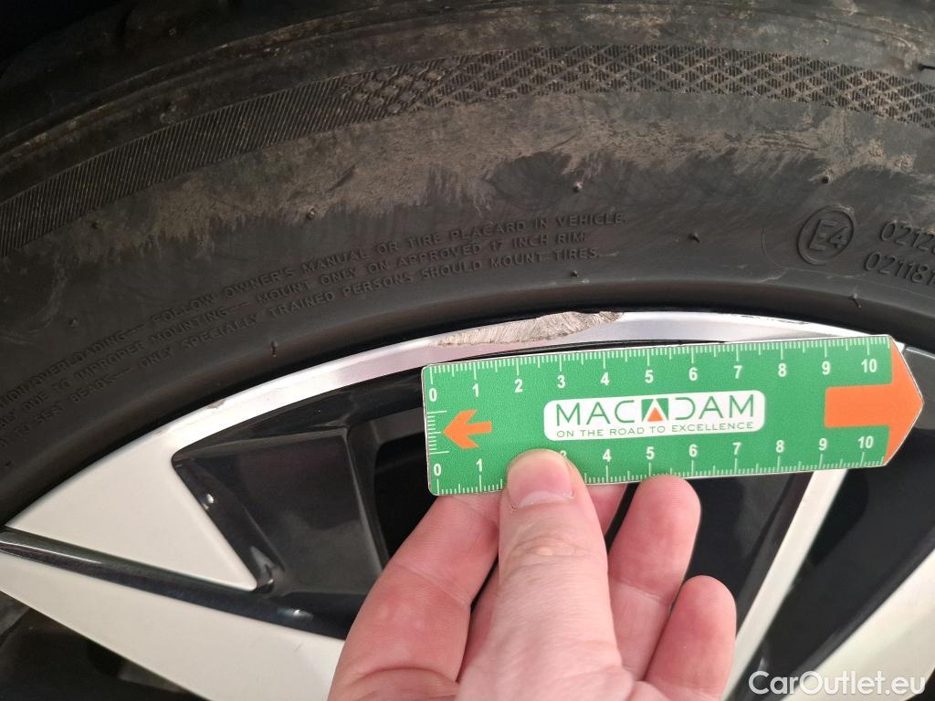  Peugeot  308  Allure 1.5 HDi 130CV BVA8 E6d #8