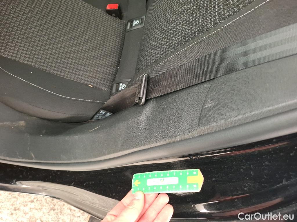  Peugeot  308  Active Business 1.5 HDi 130CV BVA8 E6d #32