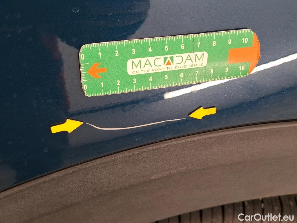  Peugeot  3008  Active Pack 1.5 HDi 130CV BVA8 E6d #26