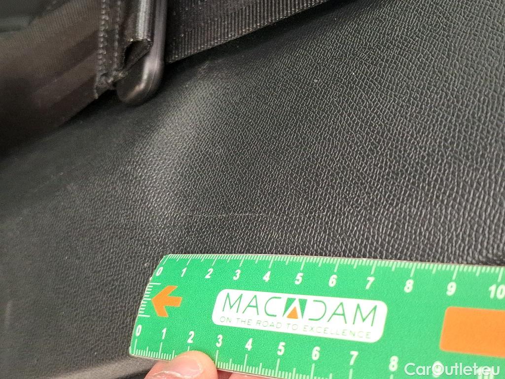  Peugeot  308  Active Business 1.5 HDi 130CV BVA8 E6d #33