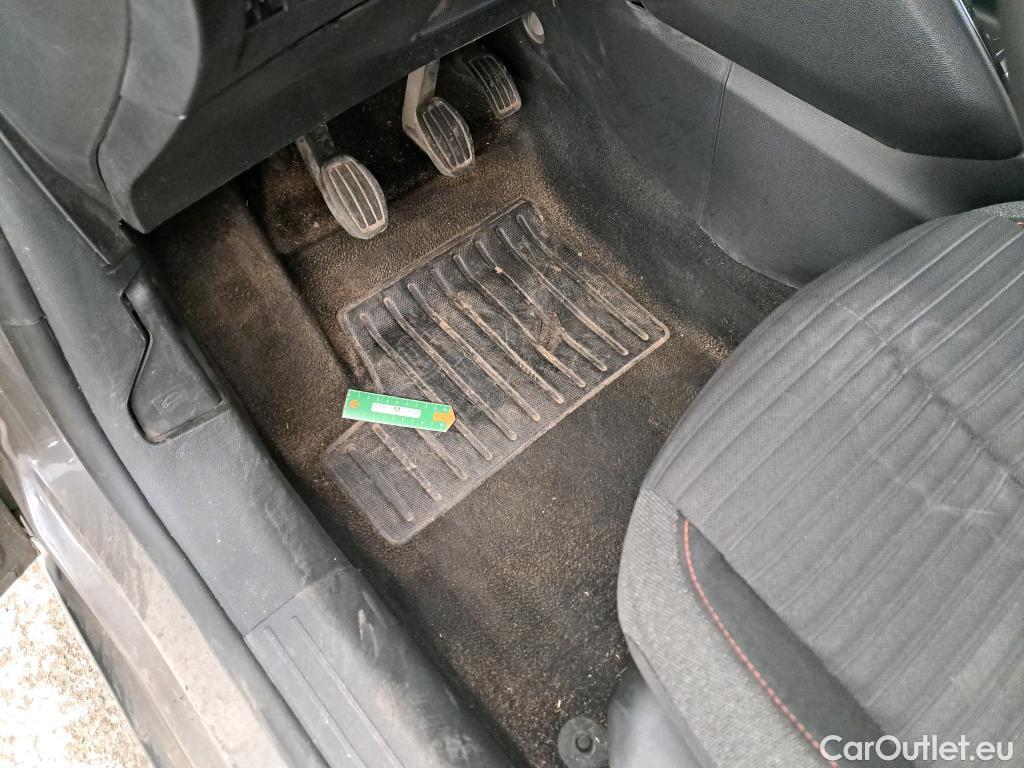  Peugeot  208  Active Pack 1.5 HDi 100CV BVM6 E6d #4