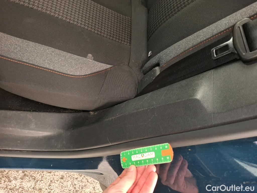  Peugeot  3008  Active Pack 1.5 HDi 130CV BVA8 E6d #44