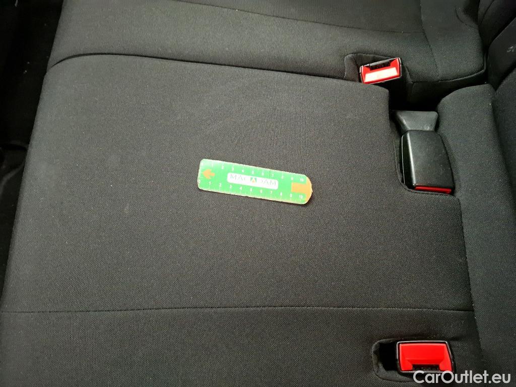  Peugeot  3008  Active Pack 1.5 HDi 130CV BVA8 E6d #56