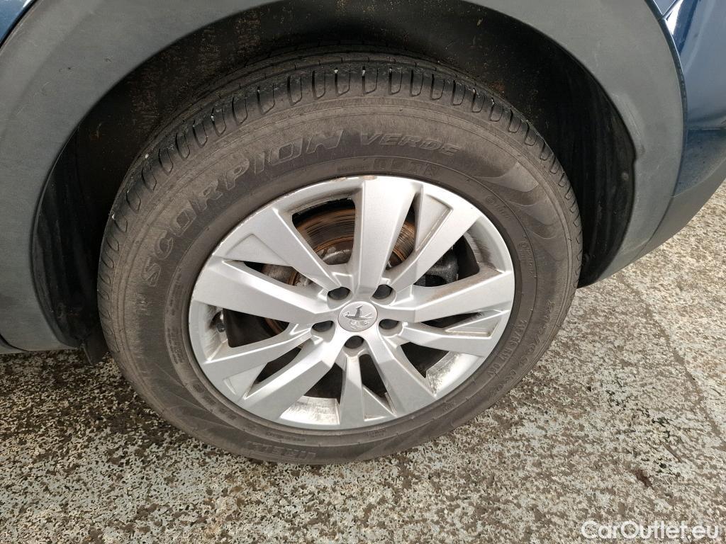  Peugeot  3008  Active Pack 1.5 HDi 130CV BVA8 E6d #6