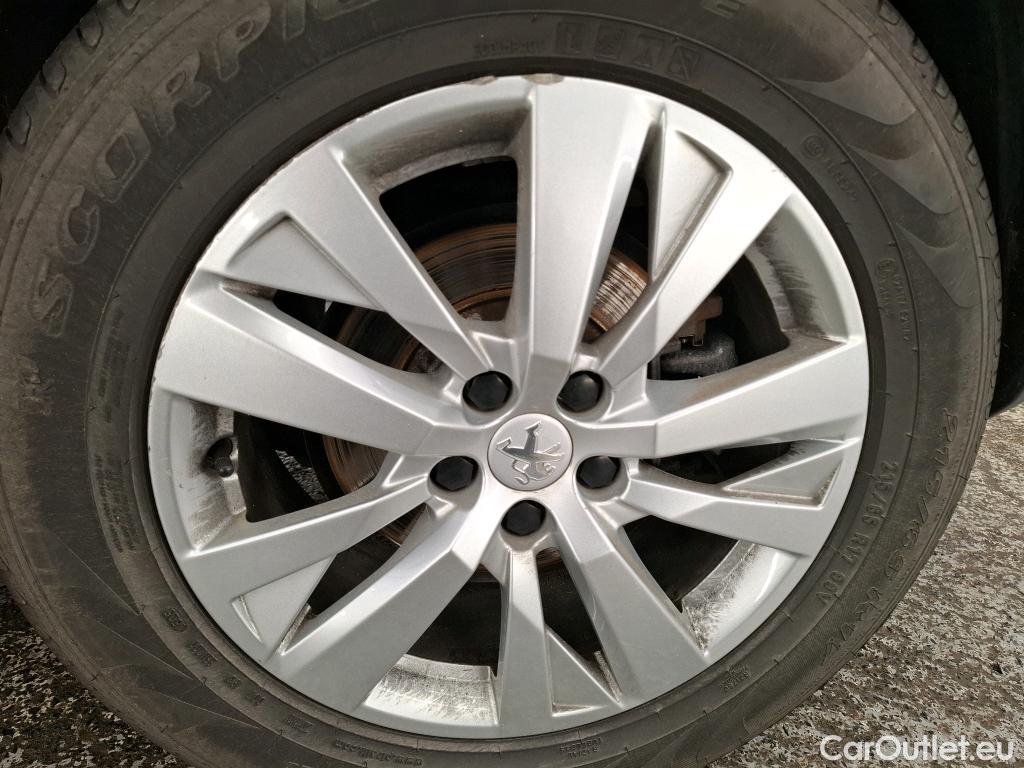  Peugeot  3008  Active Pack 1.5 HDi 130CV BVA8 E6d #7