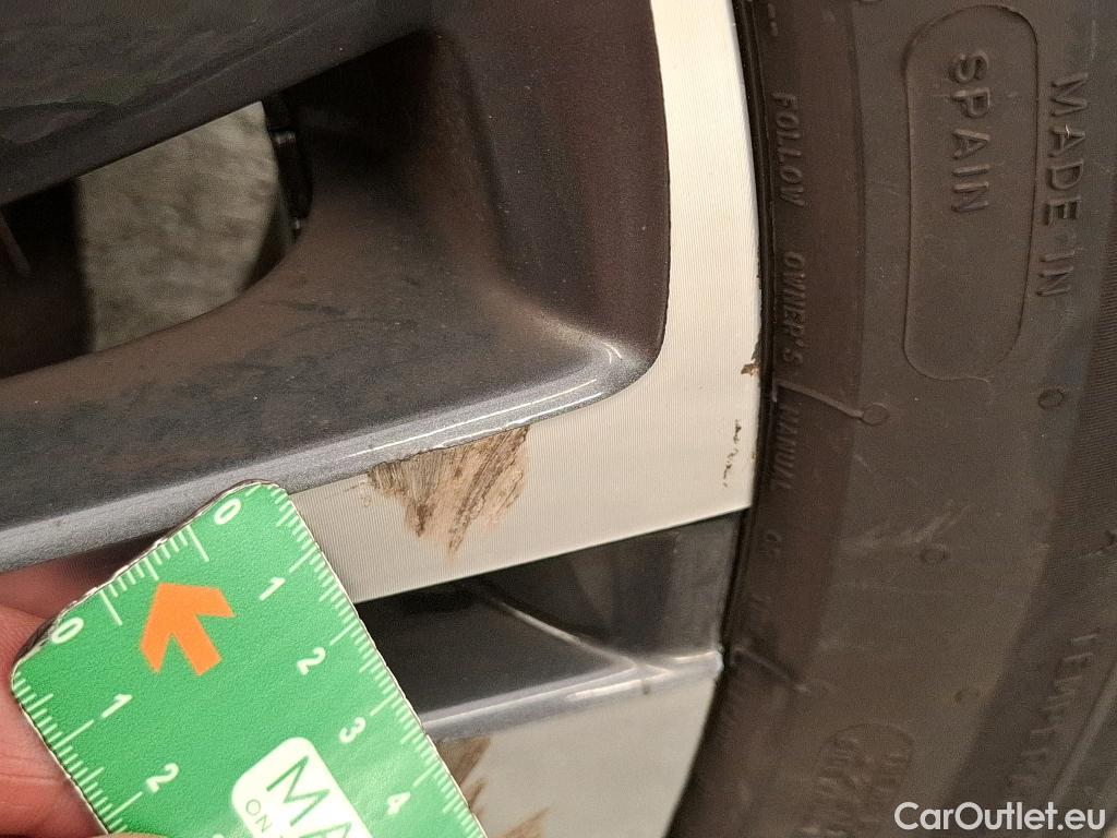  Peugeot  5008  Allure Pack 1.5 HDi 130CV BVA8 7 Sieges E6d #19