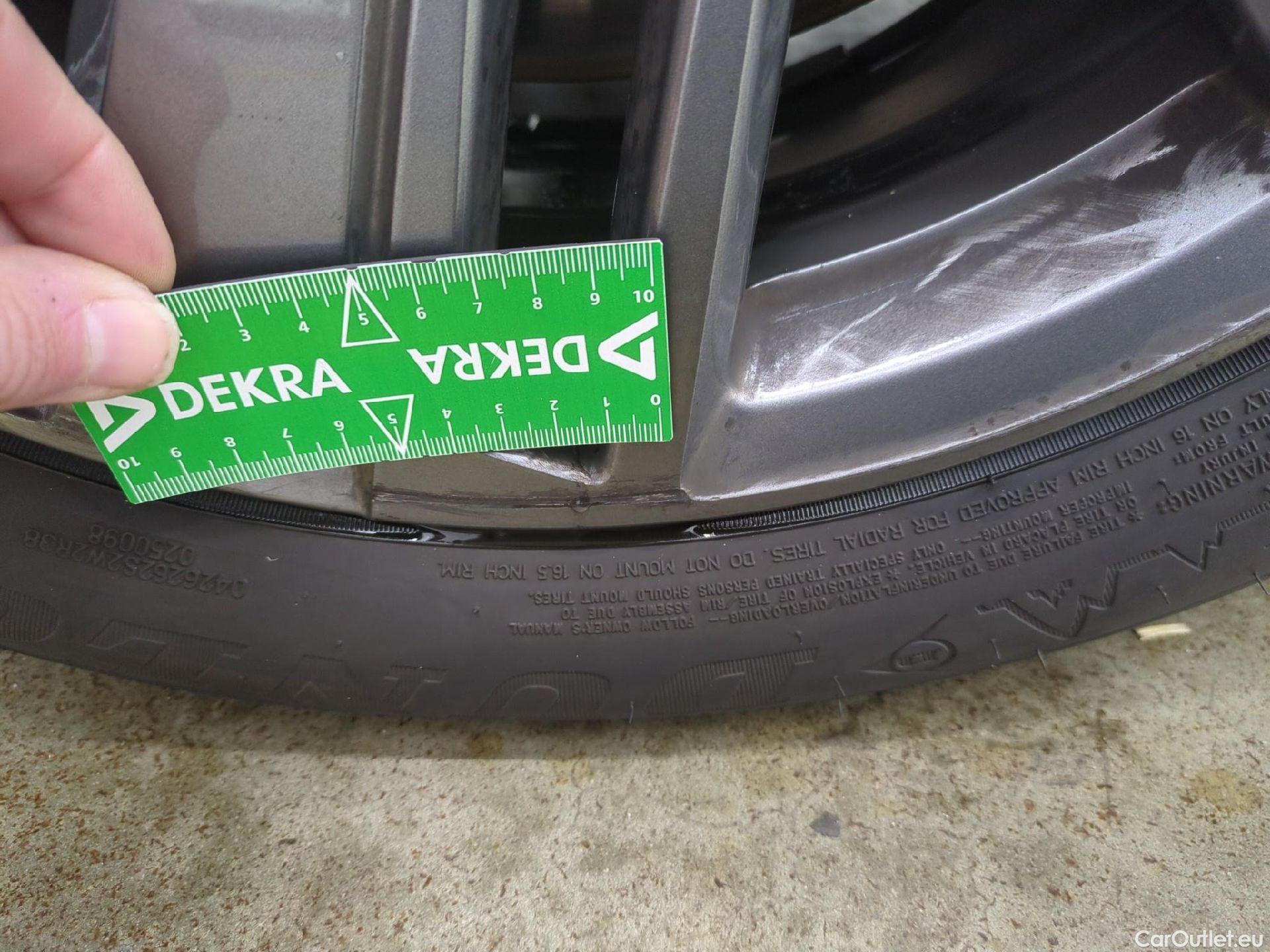  Peugeot  308 PEUGEOT  SW / 2021 / 5P / Break BlueHDi 130 EAT8 ACTIVE PACK #2