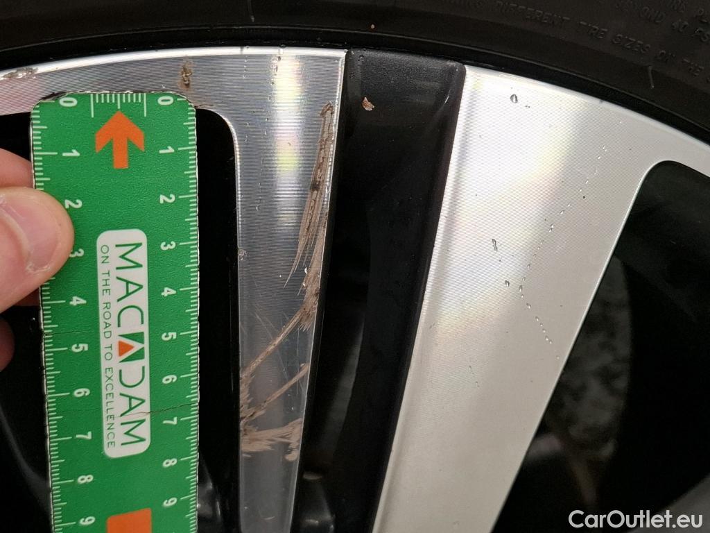  Peugeot  5008  Allure Pack 1.5 HDi 130CV BVA8 7 Sieges E6d #13