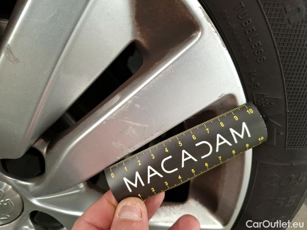  Peugeot  308 PEUGEOT  SW 5p Break BlueHDi 130 EAT6 S&S ACTIVE BUSINESS #60