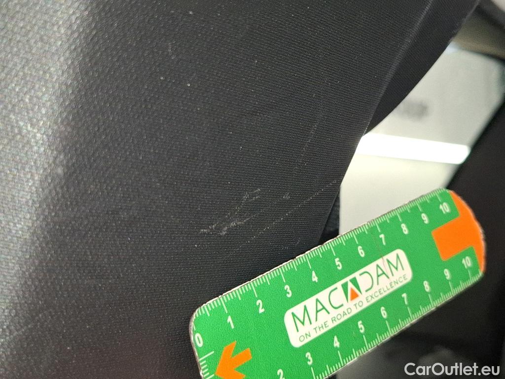  Peugeot  5008  Allure Pack 1.5 HDi 130CV BVA8 7 Sieges E6d #30