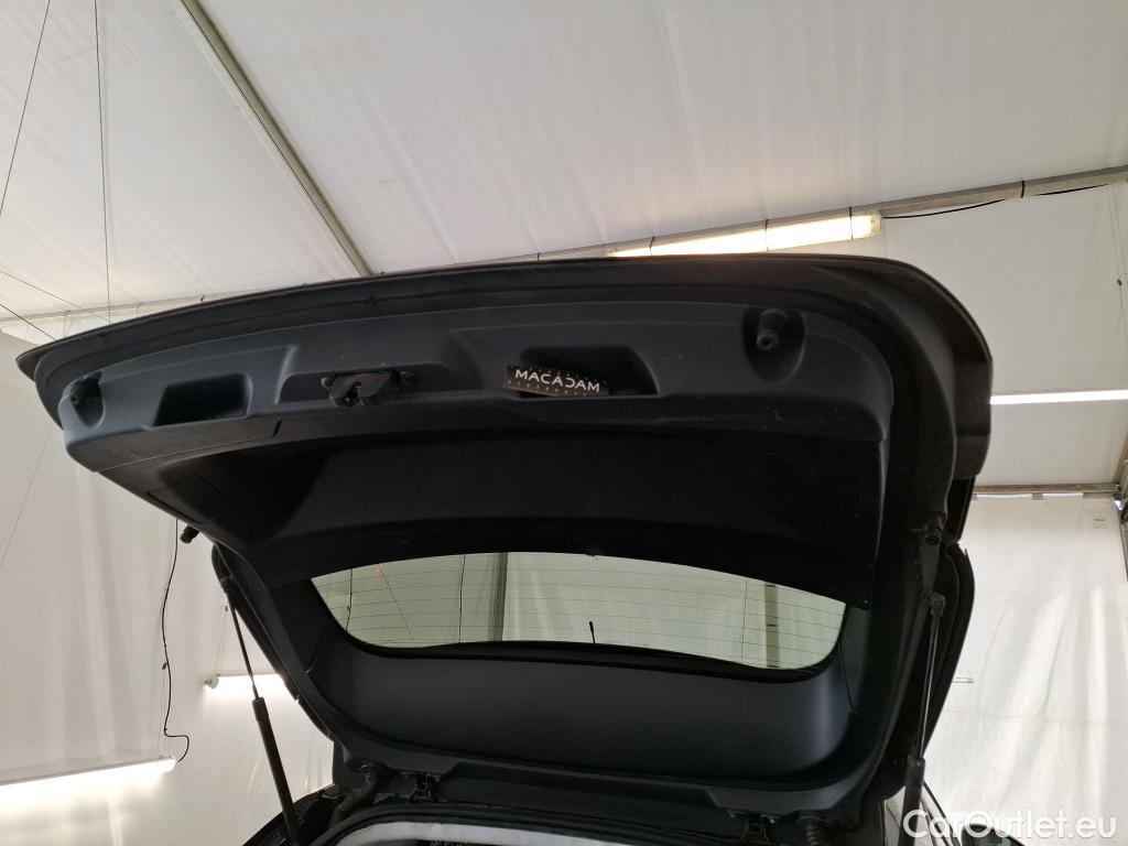  Peugeot  308 PEUGEOT  SW 5p Break BlueHDi 130 EAT6 S&S ACTIVE BUSINESS #25