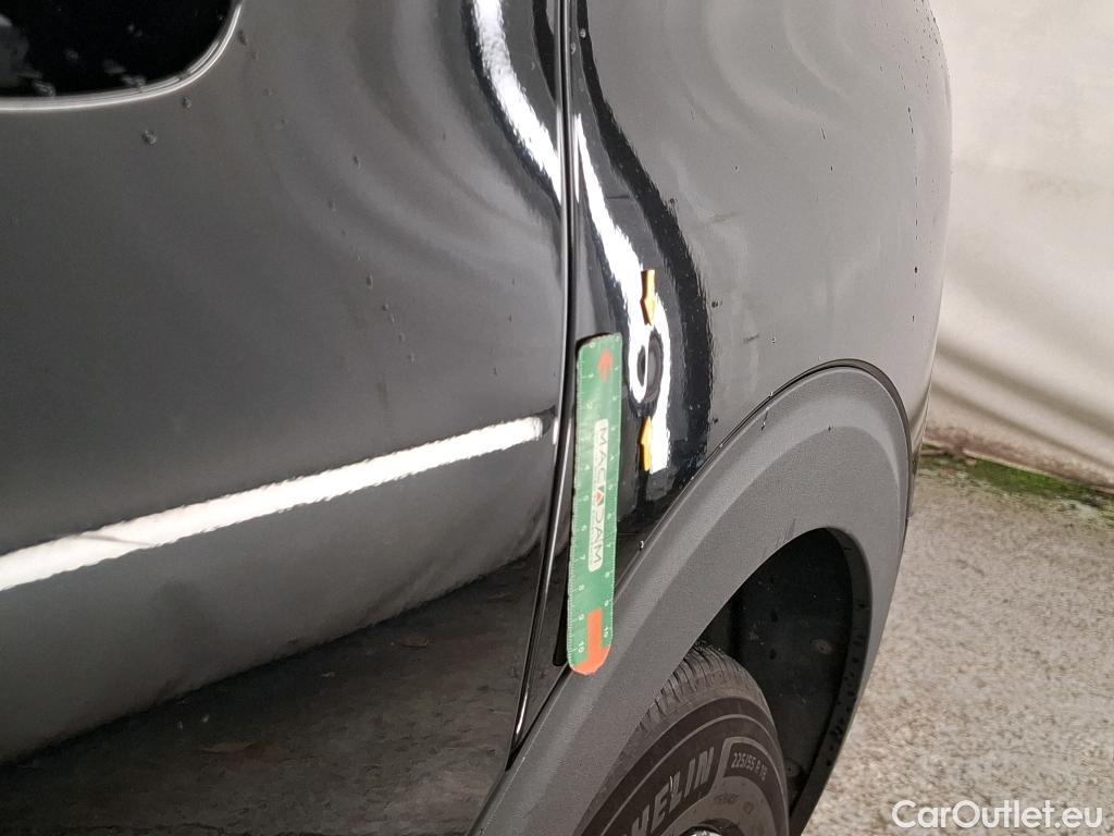  Peugeot  5008  Allure Pack 1.5 HDi 130CV BVA8 7 Sieges E6d #45