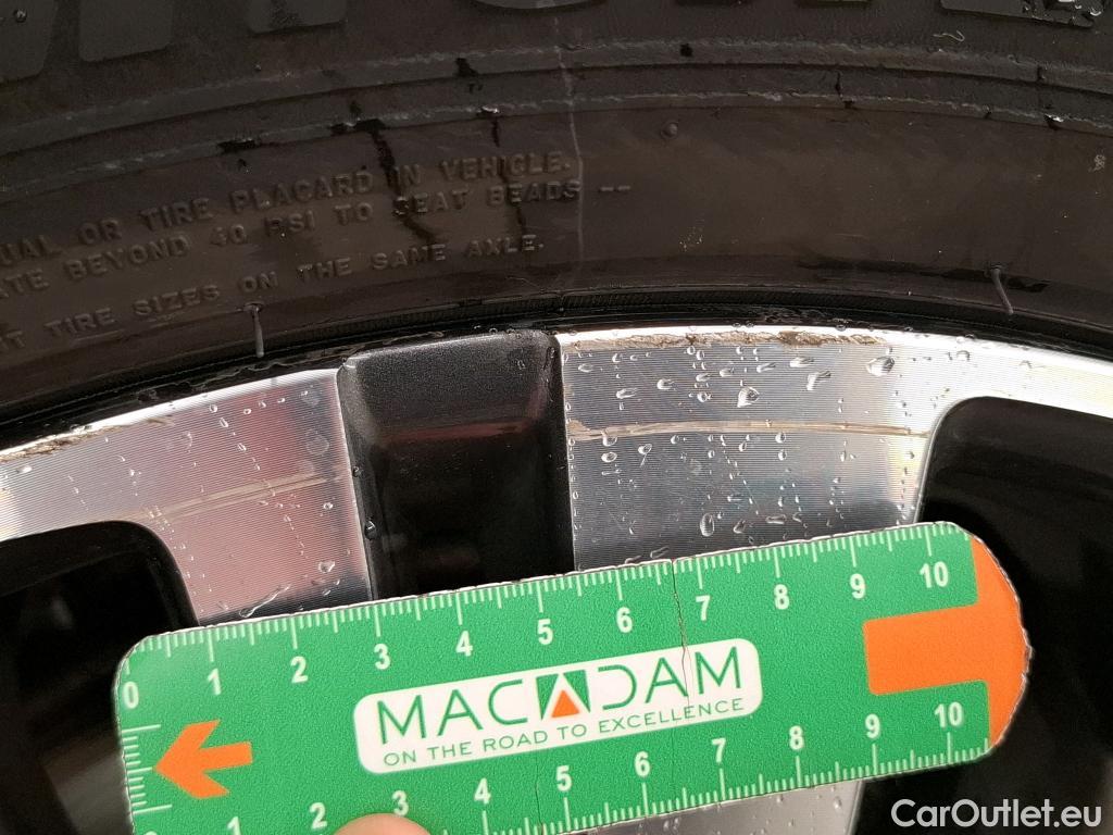  Peugeot  5008  Allure Pack 1.5 HDi 130CV BVA8 7 Sieges E6d #25