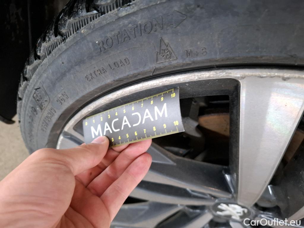  Peugeot  508 PEUGEOT  / 2018 / 5P / Berline BlueHDi 130 S&S EAT8 GT Pack #13