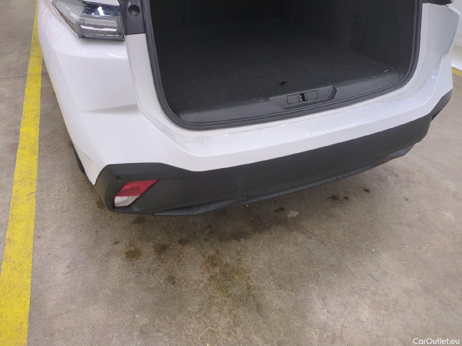  Peugeot  308 PEUGEOT  SW / 2021 / 5P / Break BlueHDi 130 EAT8 ACTIVE PACK #21