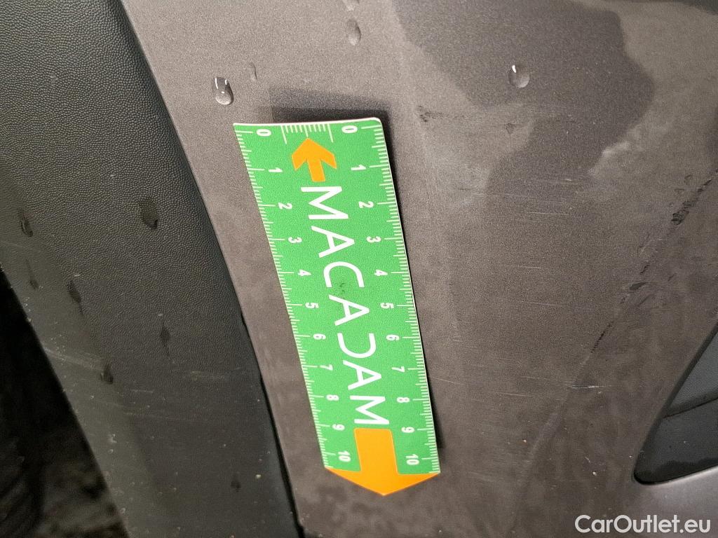  Renault  Captur  II Business 1.5 dCi 115CV BVA7 E6dT #5