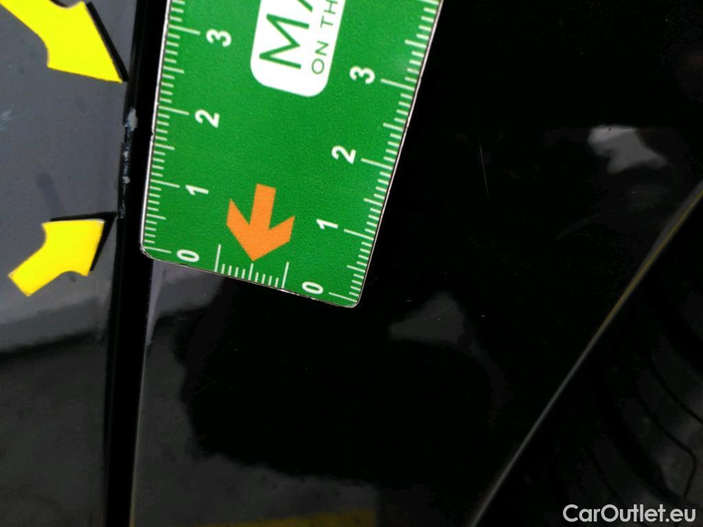  Peugeot  508 PEUGEOT  SW / 2018 / 5P / Break BlueHDi 130 S&S EAT8 Allure Pack #39