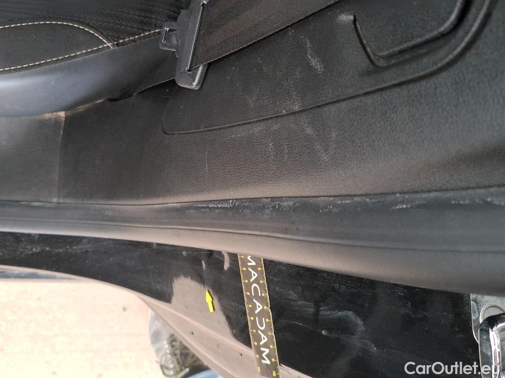  Renault  Megane  IV Berline 5pt. Business 1.5 dCi 115CV BVM6 E6dT #60