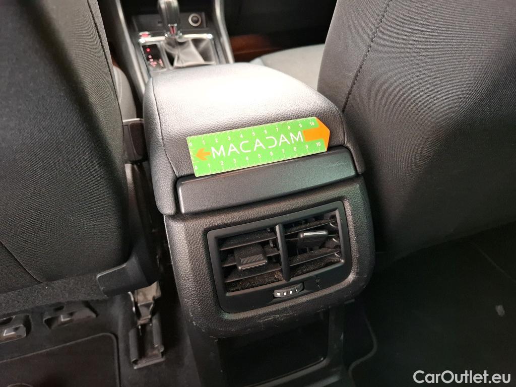  Seat  ATECA SEAT  / 2016 / 5P / SUV 1.6 TDI 115 DSG7 Eco S&S S.Business #39