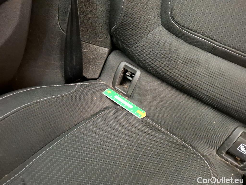  Renault  Megane RENAULT Mégane Estate / 2020 / 5P / Break Business TCe 140 EDC FAP #37