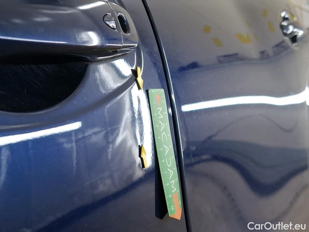  Renault  Kadjar RENAULT   2018 5P  Crossover Business Blue dCi 115 EDC #4