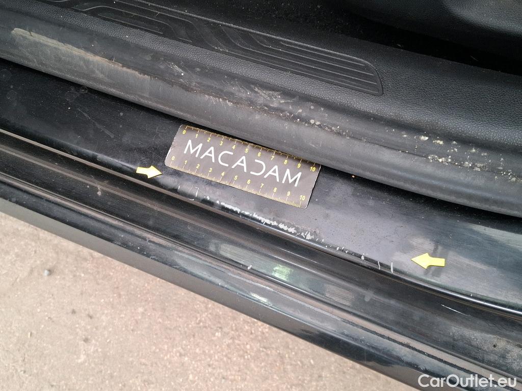  Renault  Megane  IV Berline 5pt. Business 1.5 dCi 115CV BVM6 E6dT #52