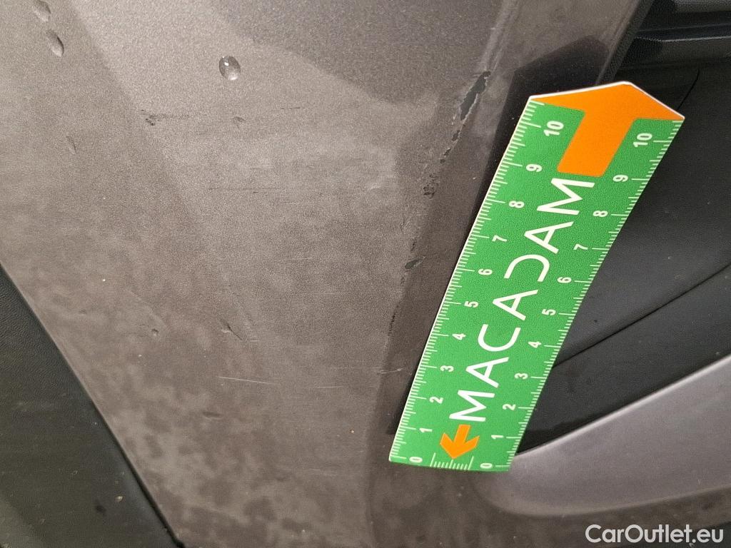  Renault  Captur  II Business 1.5 dCi 115CV BVA7 E6dT #6