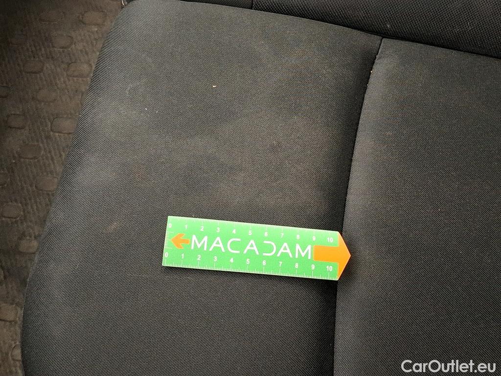  Renault  Trafic RENAULT  4p Combi Zen L2 Energy dCi 125 #34