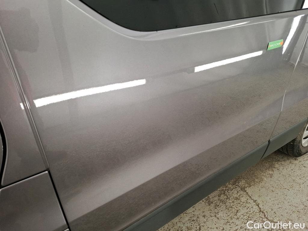  Renault  Trafic RENAULT  4p Combi Zen L2 Energy dCi 125 #1