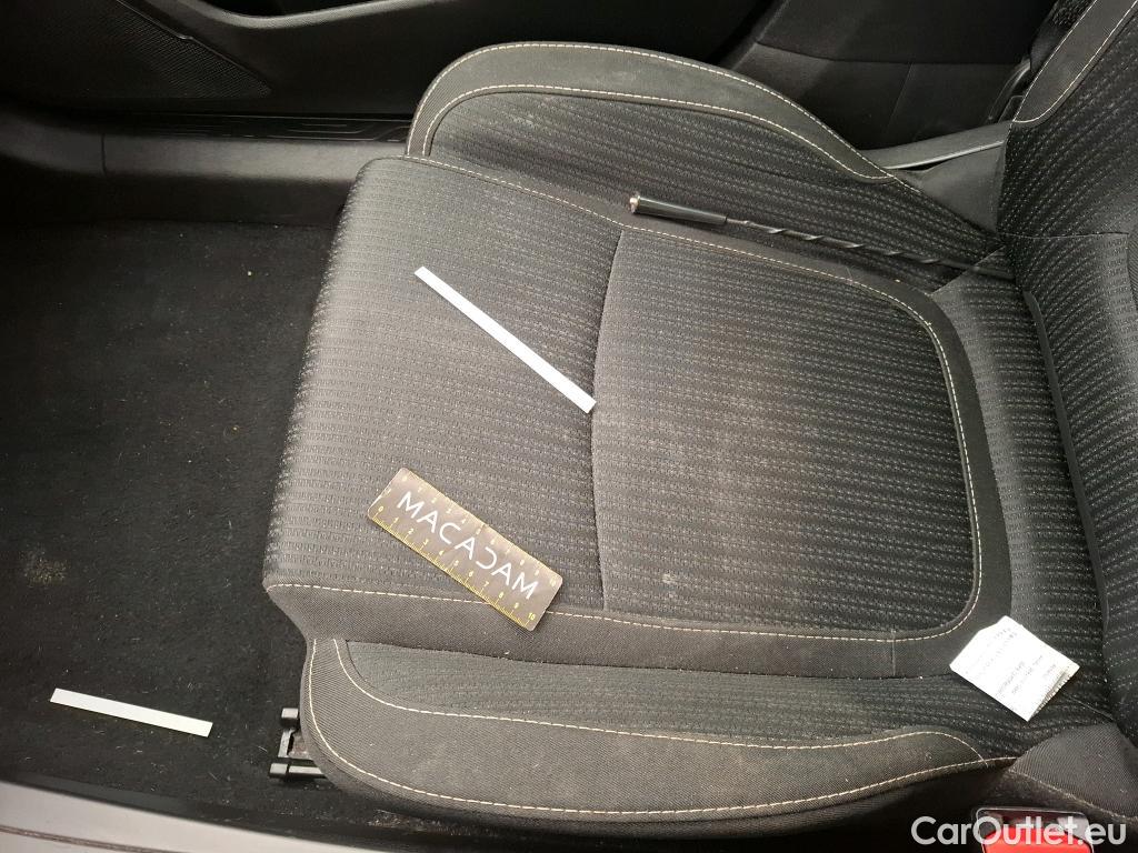  Renault  Megane  IV Berline 5pt. Business 1.5 dCi 115CV BVM6 E6dT #63