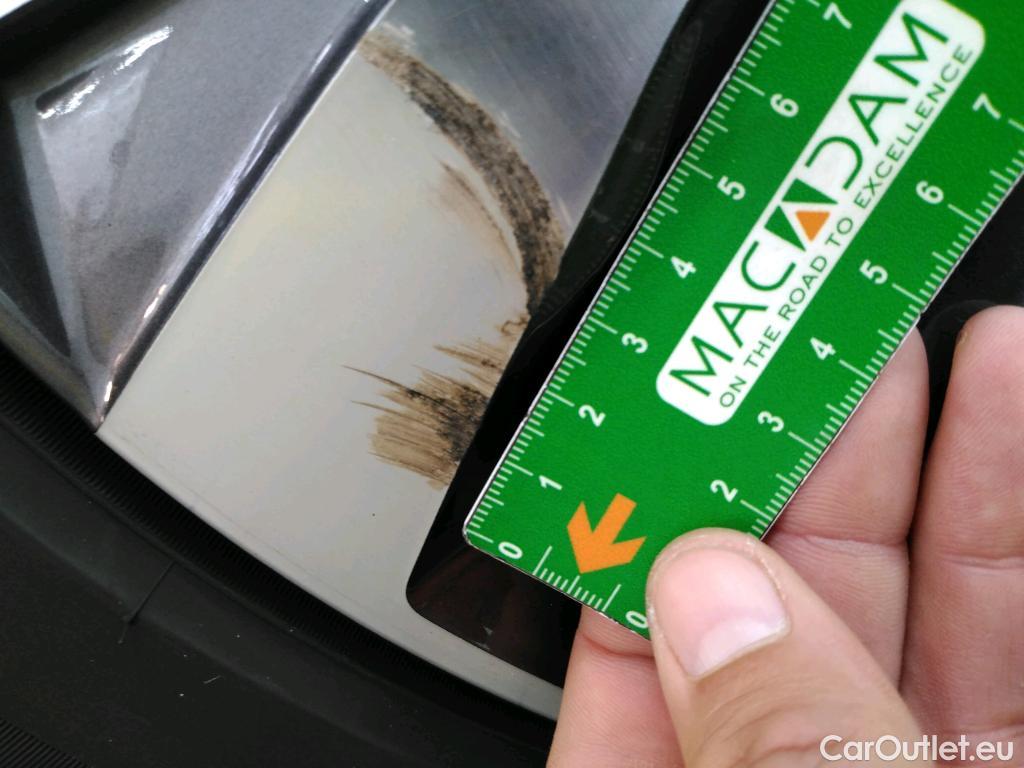  Peugeot  508 PEUGEOT  SW / 2018 / 5P / Break BlueHDi 130 S&S EAT8 Allure Pack #24