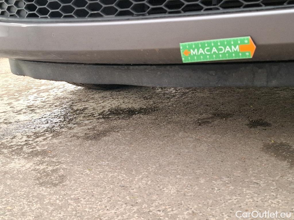  Renault  Trafic RENAULT  4p Combi Zen L2 Energy dCi 125 #12